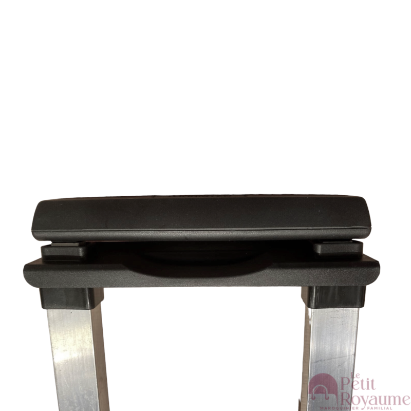 American tourister handle on sale